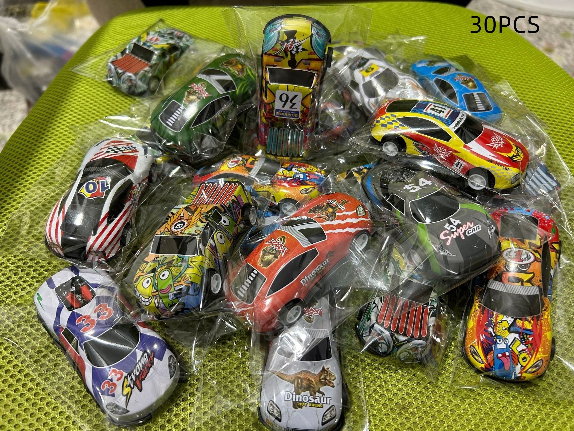 Babyood Tin Toys – Classic Metal Simulation Model Cars for Kids